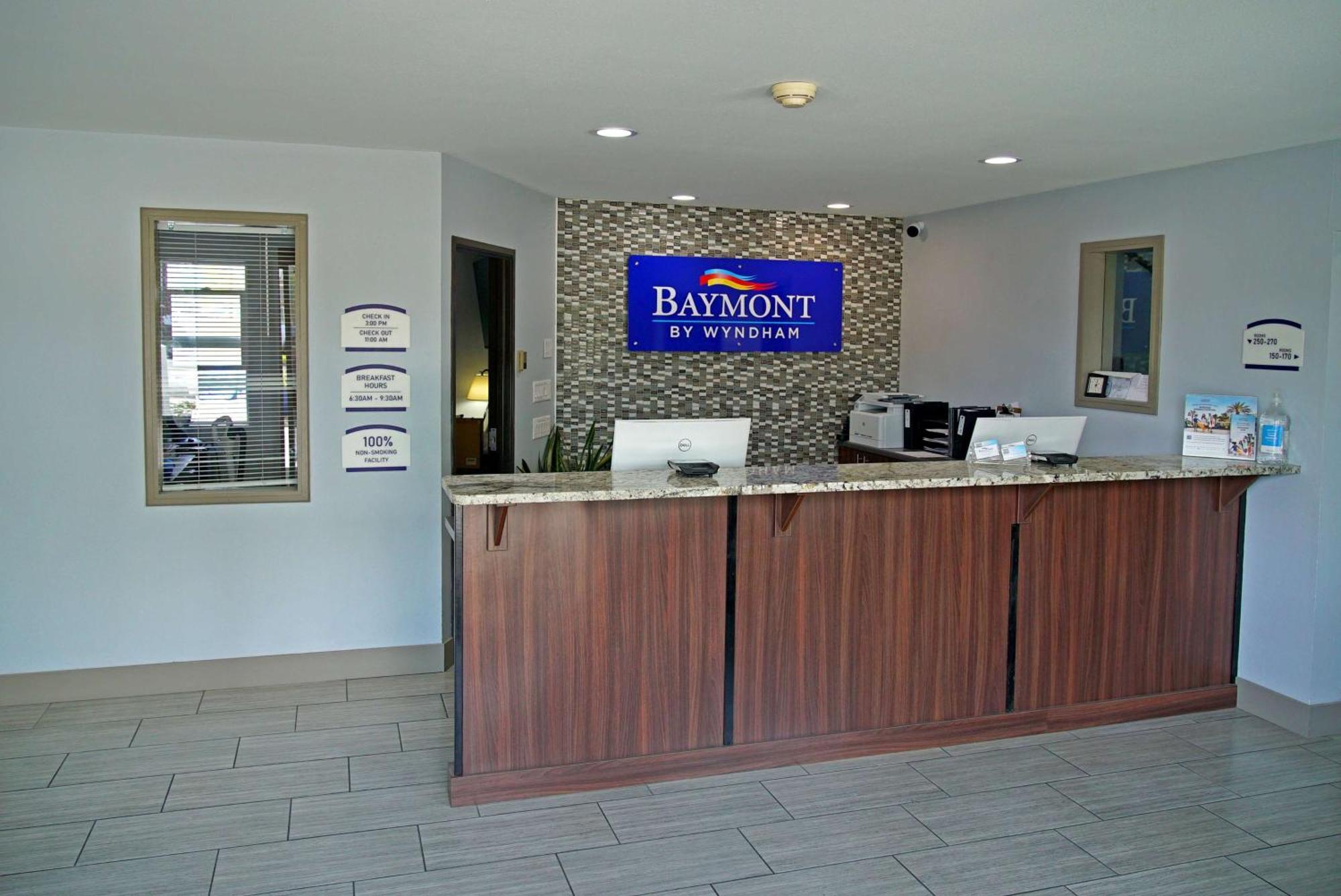 Baymont By Wyndham Monte Vista Hotel Eksteriør billede